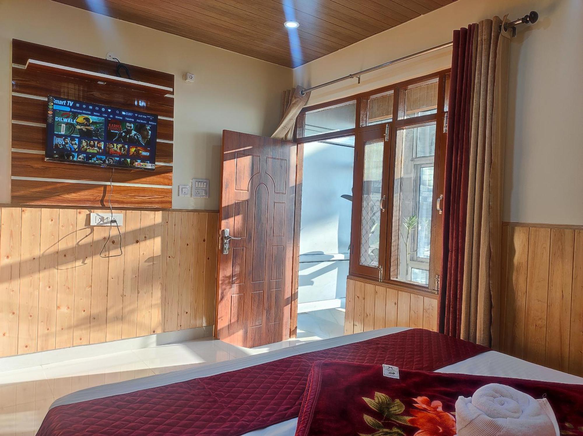 Vintage Woods Inn Shimla Ngoại thất bức ảnh