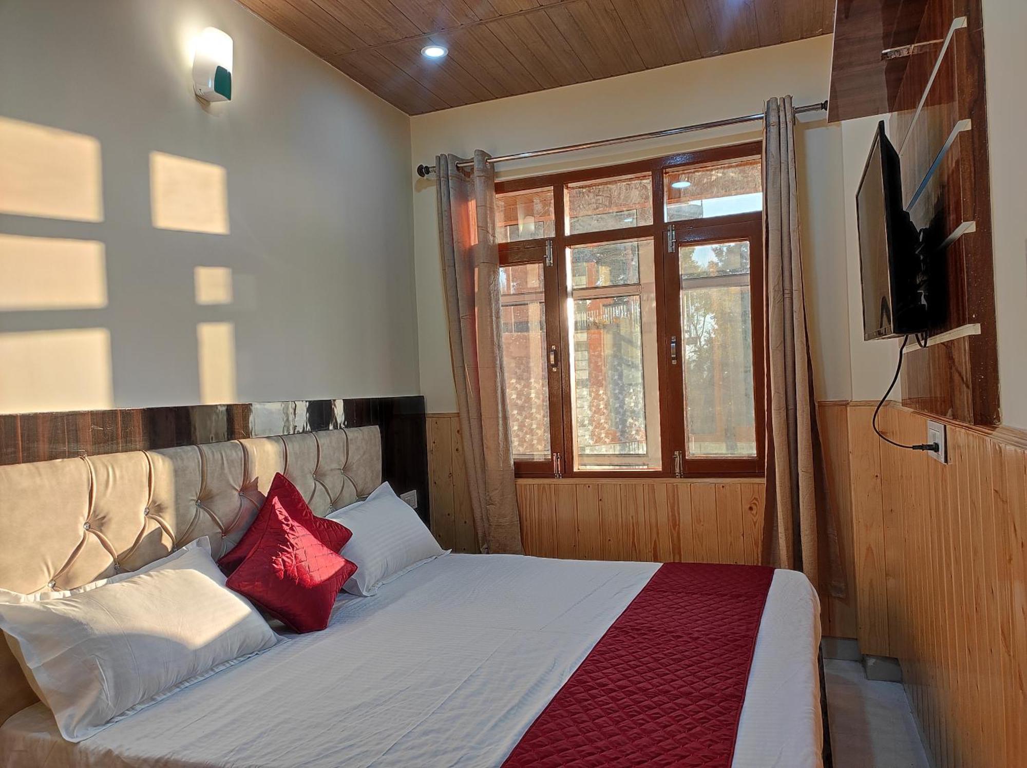 Vintage Woods Inn Shimla Ngoại thất bức ảnh