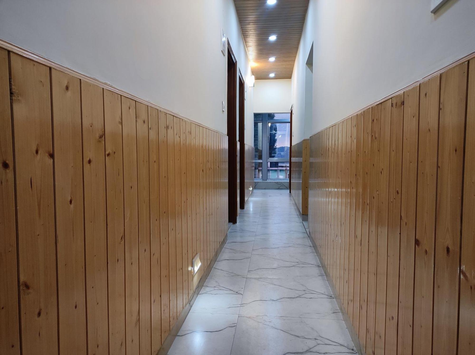 Vintage Woods Inn Shimla Ngoại thất bức ảnh