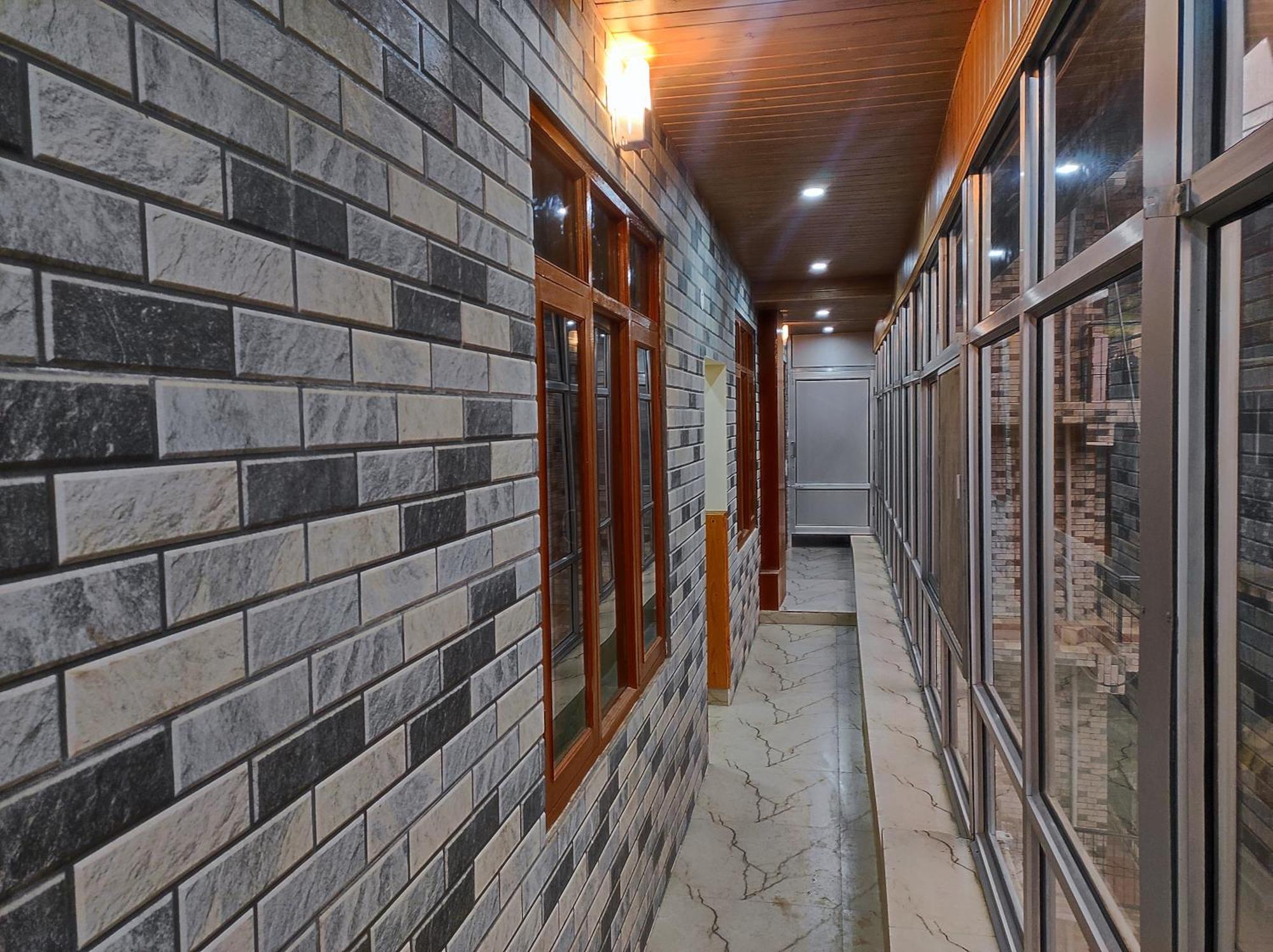 Vintage Woods Inn Shimla Ngoại thất bức ảnh