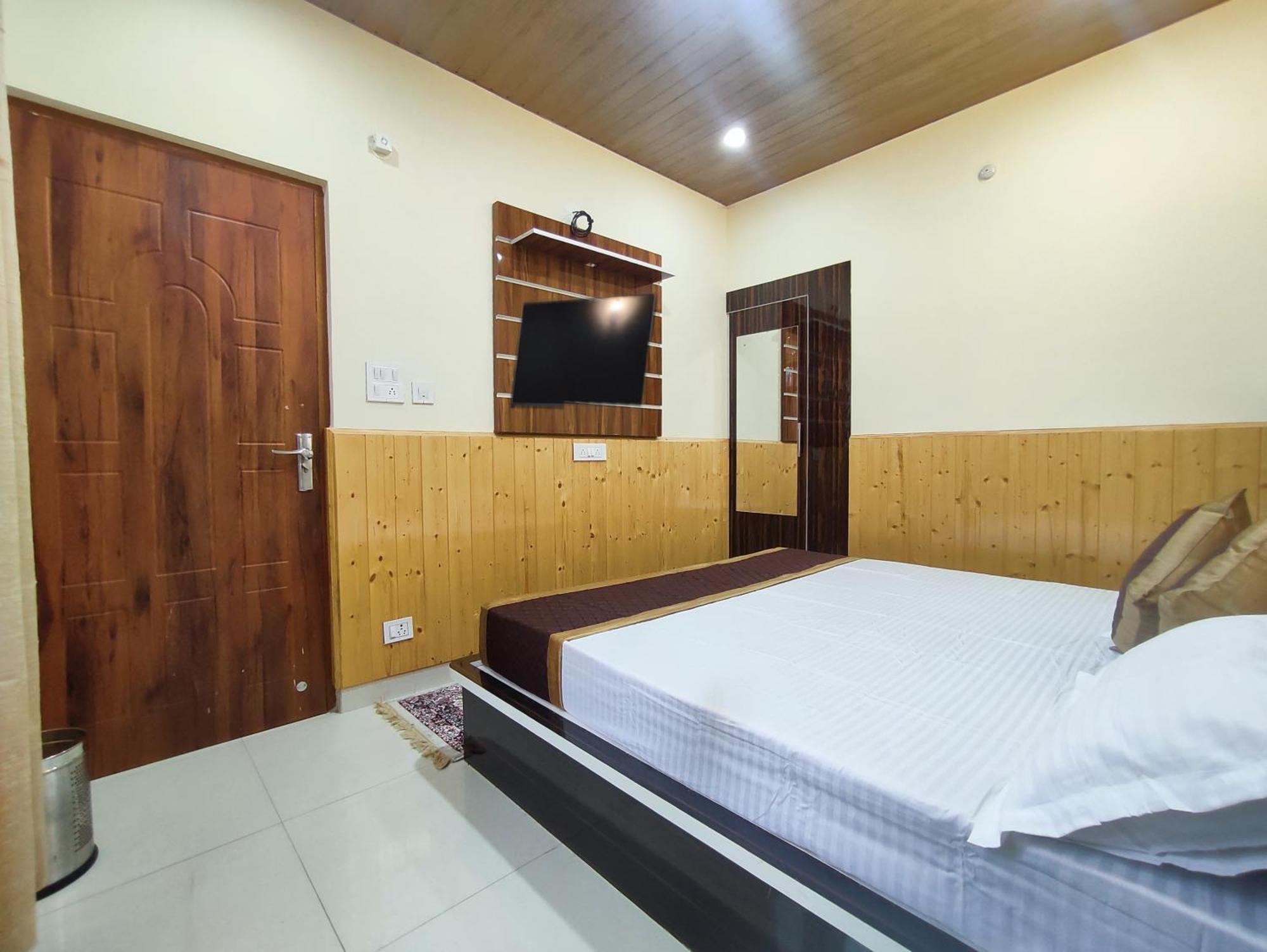 Vintage Woods Inn Shimla Ngoại thất bức ảnh