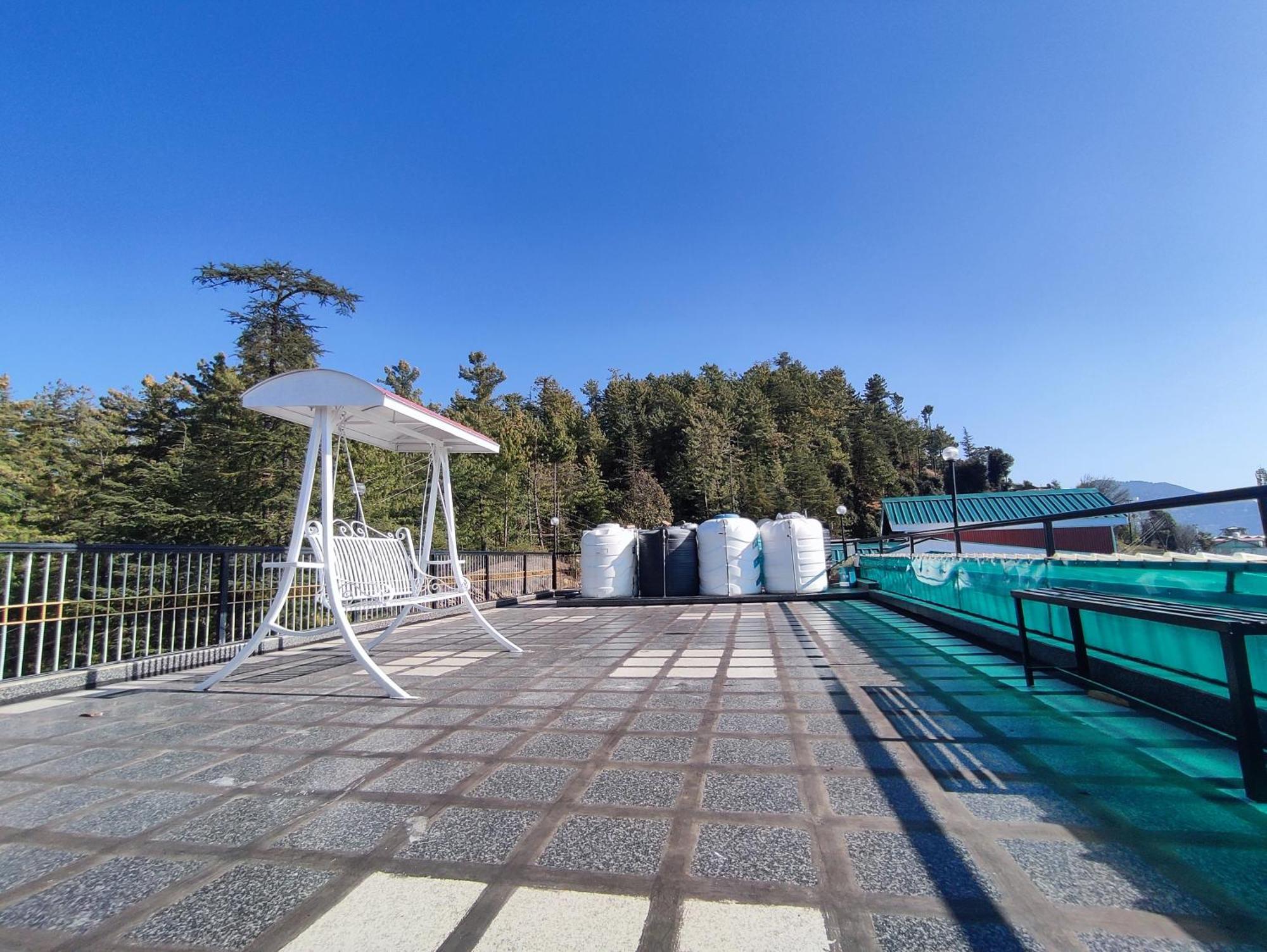 Vintage Woods Inn Shimla Ngoại thất bức ảnh
